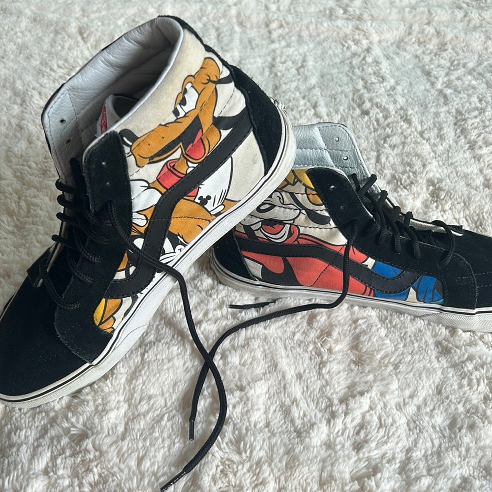 Men's Van's Sk8-Hi Disney